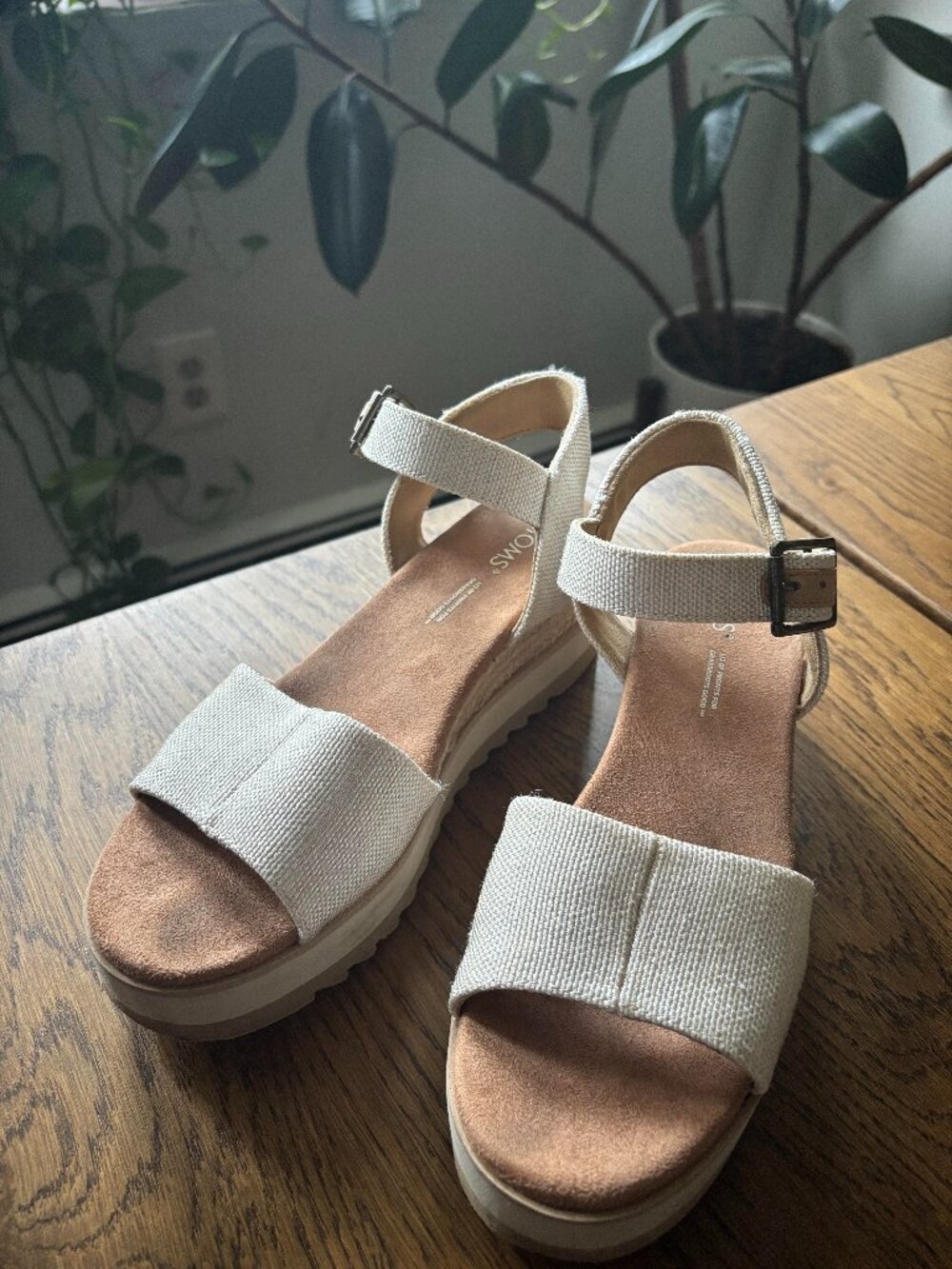 TOMS Louisa Cream Platform Sandal